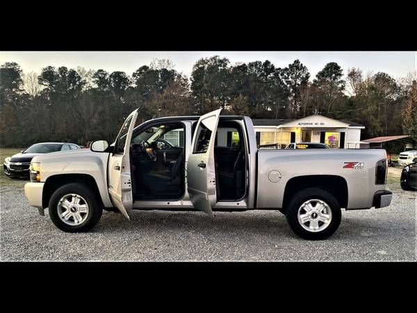 2008 Chevrolet Silverado 1500 Crew Cab LT Pickup 4D 5 3/4 ft - cars... for sale in Rocky Mount, NC – photo 6
