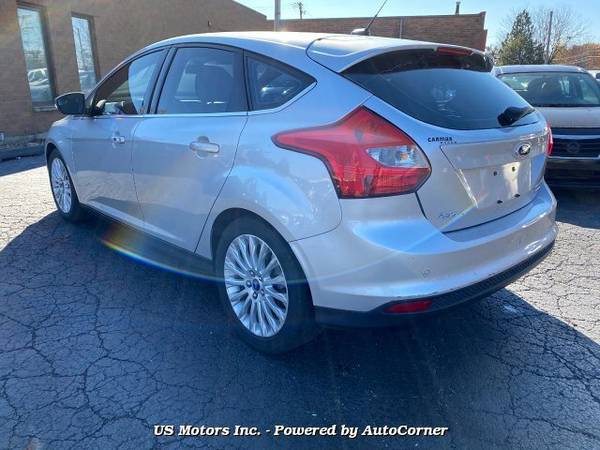 2012 Ford Focus Titanium 6-Speed Automatic - cars & trucks - by... for sale in Addison, IL – photo 3