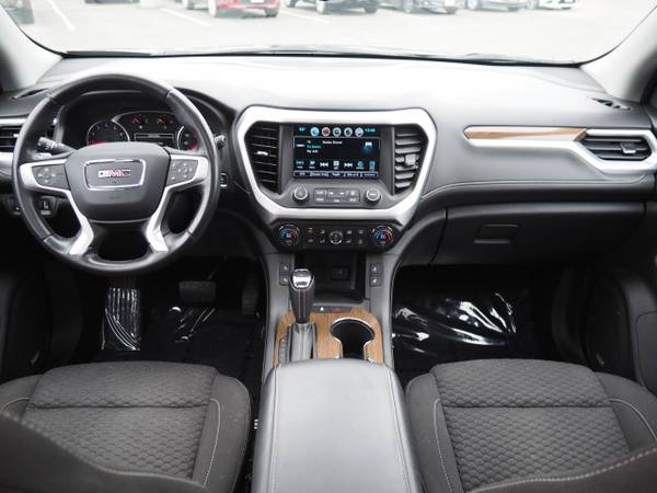 2018 GMC Acadia SLE-2 - - by dealer - vehicle for sale in Hastings, MN – photo 8