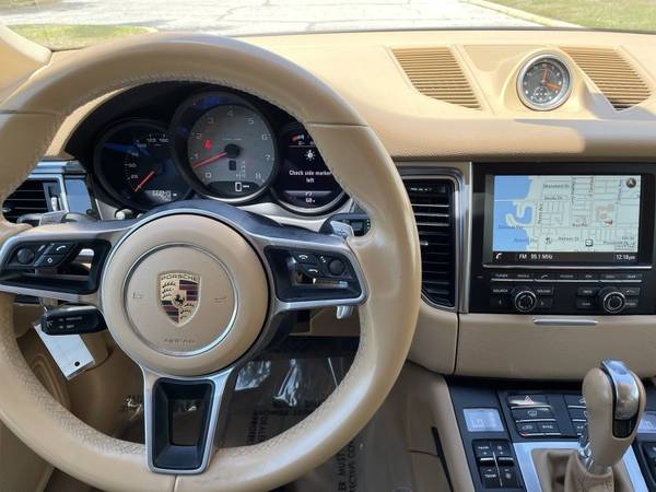 2016 Porsche Macan S-MODEL WHITE/BEIGE LEATHER! VERY CLEAN BEST for sale in Sarasota, FL – photo 10