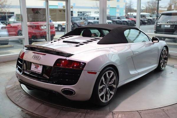 2011 Audi R8 5.2 Spyder quattro Auto R tronic Financing Available.... for sale in CHANTILLY, District Of Columbia – photo 5