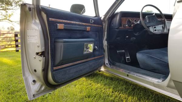1987 Buick Lesabre Estate Wagon Original Super Clean One Owner for sale in Grinnell, IL – photo 13