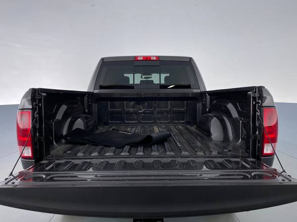 2018 Ram 1500 Crew Cab Big Horn Pickup 4D 5 1/2 ft pickup Gray - -... for sale in Boston, MA – photo 24