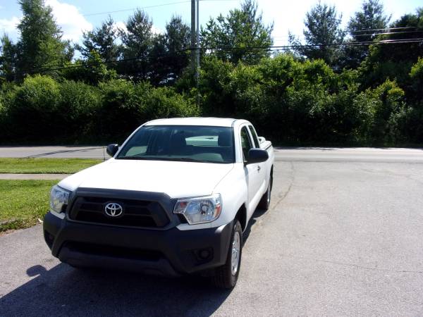 2015 TOYOTA TACOMA - cars & trucks - by dealer - vehicle automotive... for sale in Louisville KY 40241, KY – photo 3