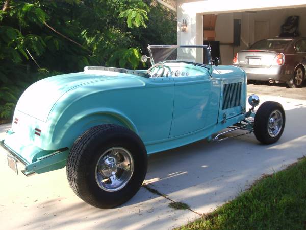 1932 Ford roadster with a folding top for sale in Fort Pierce, FL – photo 5