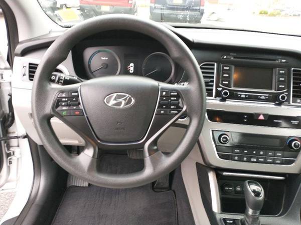 2016 Hyundai Sonata Hybrid Base Only 500 Down! OAC for sale in Spokane, WA – photo 12