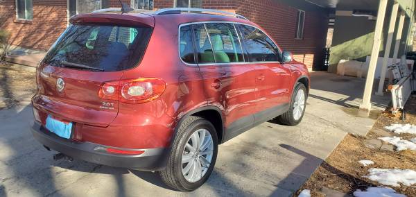 Vendo vw tiguan awd 2010 turbo - cars & trucks - by owner - vehicle... for sale in Aurora, CO – photo 4