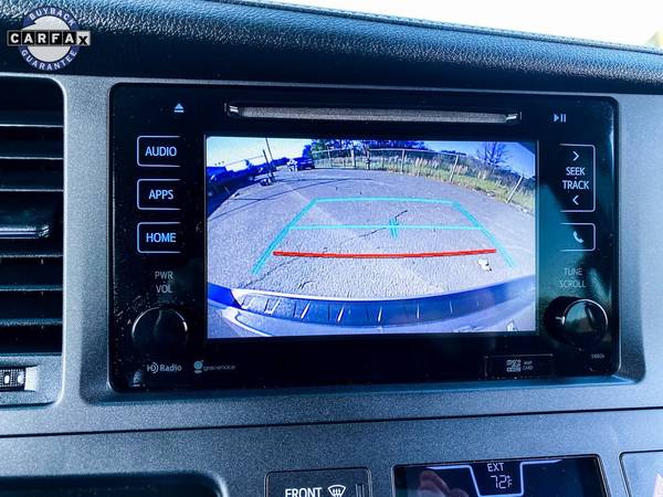 Toyota Sienna SE Navi Sunroof Bluetooth DVD Player Third Row Seating... for sale in Greenville, SC – photo 11