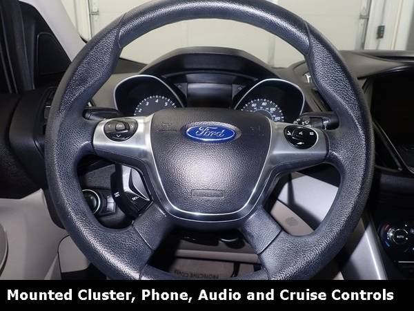 2015 Ford Escape SE - cars & trucks - by dealer - vehicle automotive... for sale in Perham, ND – photo 4