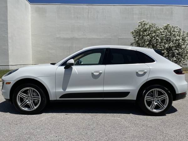 2016 Porsche Macan S-MODEL WHITE/BEIGE LEATHER! VERY CLEAN BEST for sale in Sarasota, FL – photo 3