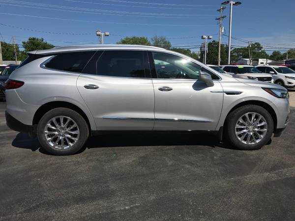 2019 BUICK ENCLAVE ESSENCE FWD (250455) for sale in Newton, IL – photo 9