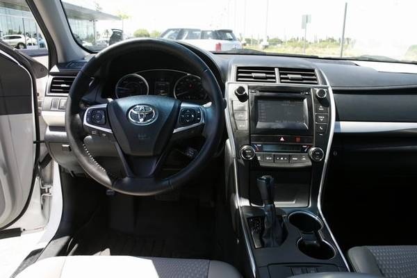 2015 Toyota Camry Hybrid SE for sale in Kailua-Kona, HI – photo 10