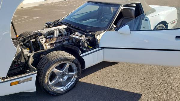 Beautiful 1990 Corvette Stingray Convertible 6 speed Low milege for sale in Springfield, OR – photo 9