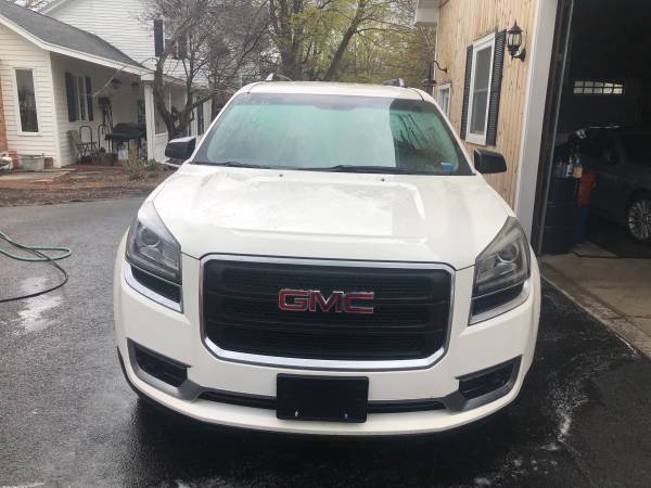 2013 GMC Acadia SLE AWD - - by dealer - vehicle for sale in Pittsford, NY – photo 2