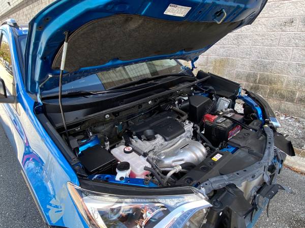 2018 Toyota RAV4 RAV-4 28-k miles - - by dealer for sale in Hialeah, FL – photo 13