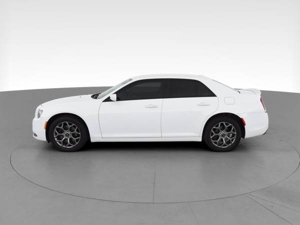 2015 Chrysler 300 300S Sedan 4D sedan White - FINANCE ONLINE - cars... for sale in Columbus, GA – photo 5