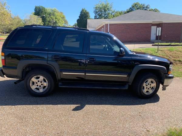 2005 Chevy Tahoe for sale in Holly Springs, TN – photo 3