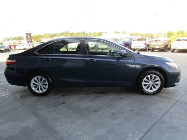 2017 *Toyota* *Camry* *LE Automatic* - cars & trucks - by dealer -... for sale in Council Bluffs, NE – photo 8