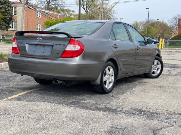 2002 Toyota Camry SE - - by dealer - vehicle for sale in Skokie, IL – photo 5