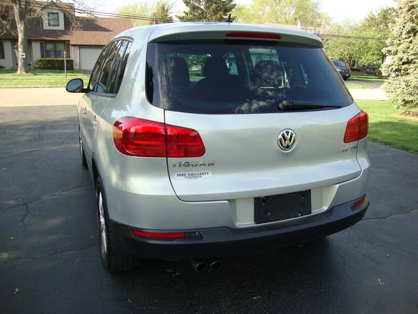 2014 VW Tiguan (1 Owner/Excellent Condition/Extra Clean) 1 Owner for sale in Northbrook, IL – photo 18