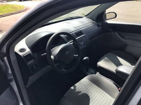 2007 FORD FOCUS SE - - by dealer - vehicle automotive for sale in Stratford, CT – photo 6