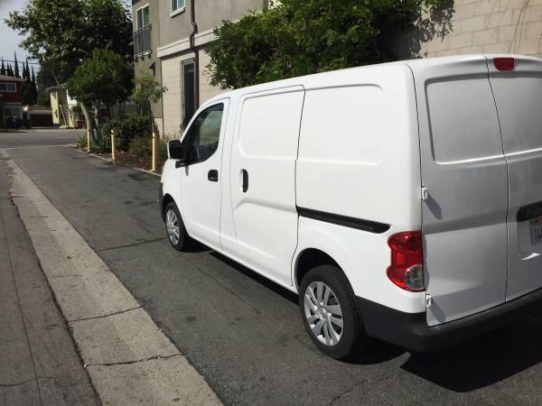 2018 Nissan NV200 SV with 8500 miles for sale in North Hollywood, CA – photo 3