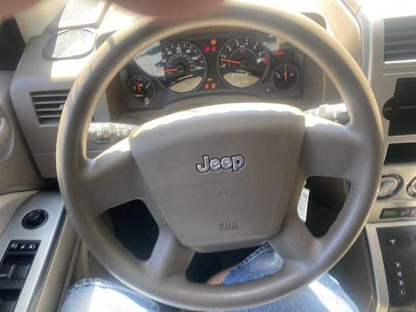 2007 Jeep Compass Sport SUV 4D EZ-FINANCING! - cars & trucks - by... for sale in Garfield, NY – photo 10