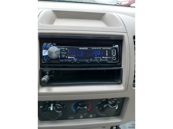 2008 Nissan Frontier 4WD Crew Cab SWB Auto SE - - by for sale in Marlborough , MA – photo 14