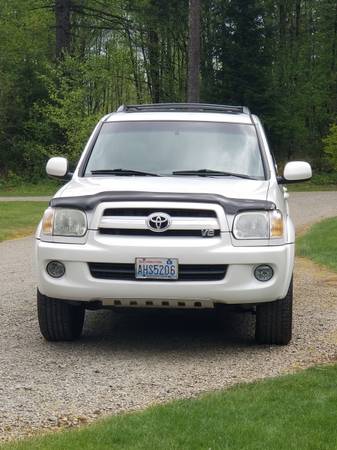2005 Toyota Sequoia Limited 4WD for sale in Battle ground, OR – photo 3