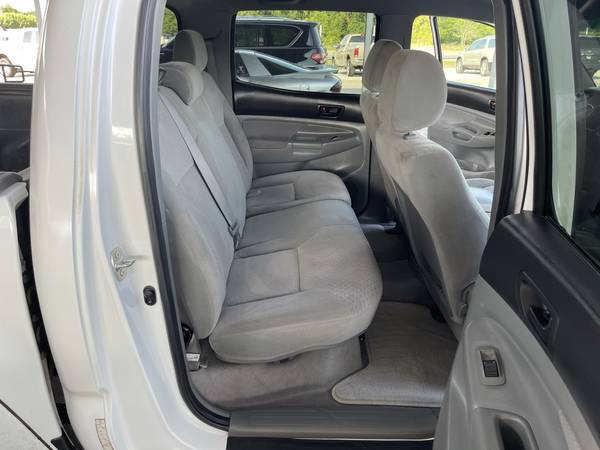 2008 Toyota Tacoma PreRunner Double Crew Cab - 1 Owner - TSS Sport for sale in Gonzales, LA – photo 17