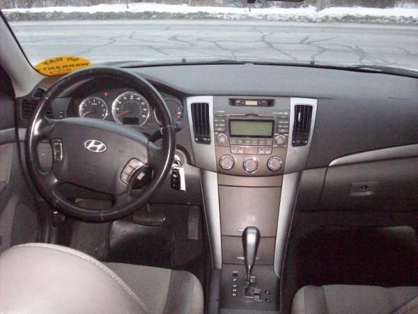 2010 Hyundai Sonata SE V6 ( 6 MONTHS WARRANTY ) for sale in North Chelmsford, MA – photo 9