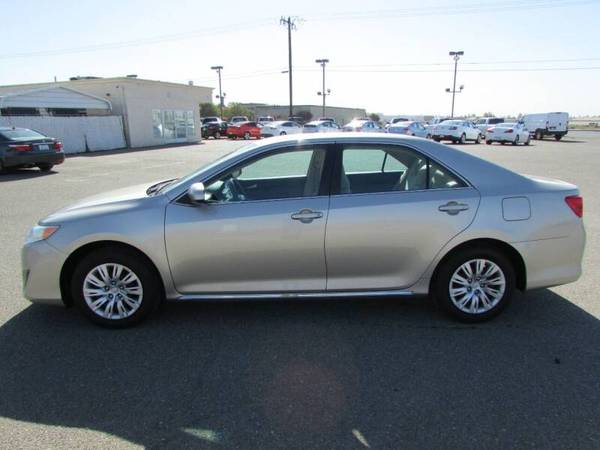 **** 2014 Toyota Camry LE Sedan 4D **** ) - cars & trucks - by... for sale in Modesto, CA – photo 7
