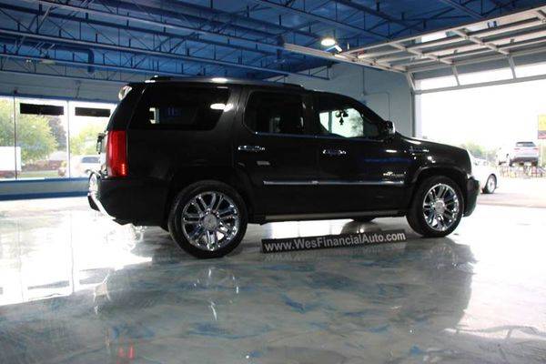 2011 Cadillac Escalade Platinum Edition AWD 4dr SUV Guara for sale in Dearborn Heights, MI – photo 14