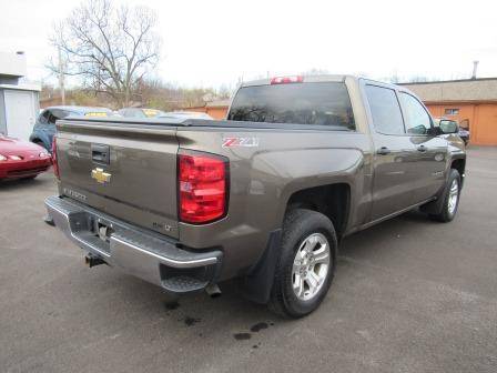 2014 Chevy Silverado 1500 Crew Cab Z71 4X4 LT. - cars & trucks - by... for sale in St.Charles, MO – photo 4