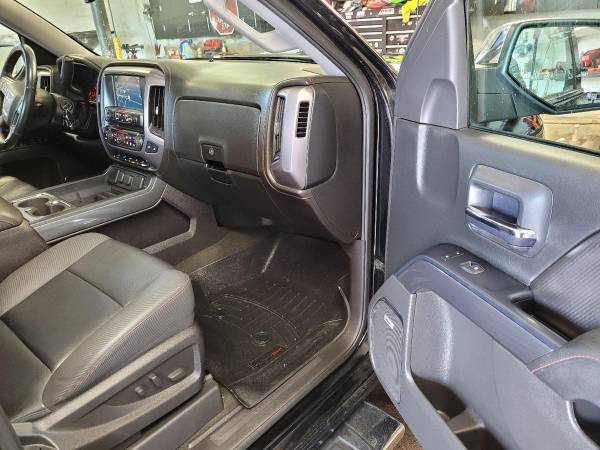 2015 GMC Sierra 1500 SLT 4x4 4dr Crew Cab 5 8 ft SB - Trades for sale in Dilworth, MN – photo 21