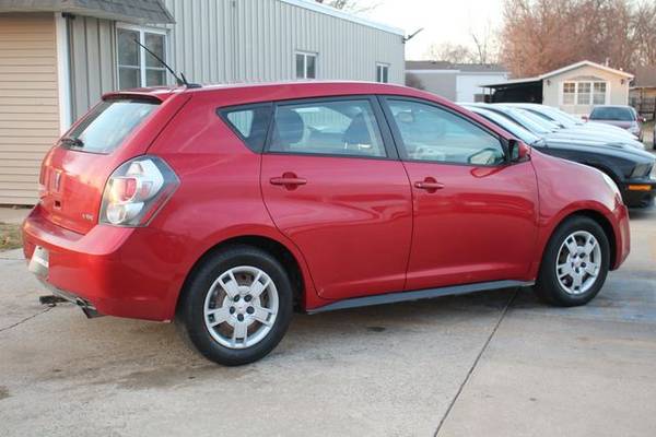 2009 Pontiac Vibe - cars & trucks - by dealer - vehicle automotive... for sale in Waterloo, IA – photo 4