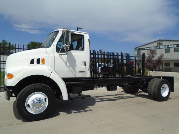 Dump Trucks, Box Trucks, Utility Trucks & Flatbed Trucks for sale in Dupont, MO – photo 19