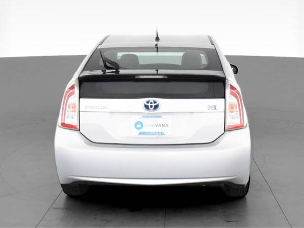 2014 Toyota Prius Two Hatchback 4D hatchback Silver - FINANCE ONLINE... for sale in Chicago, IL – photo 9