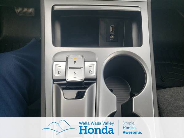 2020 Hyundai Kona EV SEL suv Ceramic Blue w/White Roof - cars & for sale in College Place, WA – photo 18