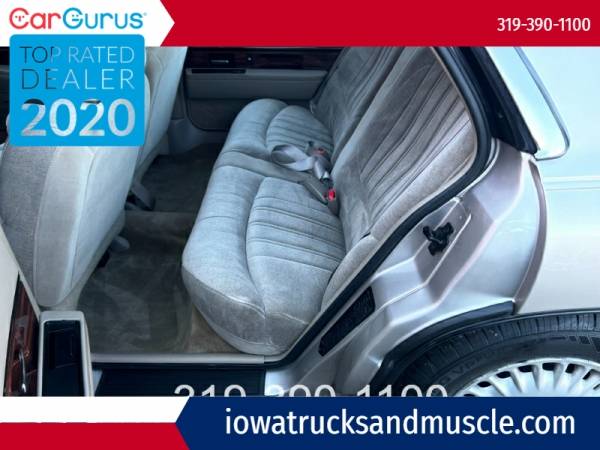 1998 Buick LeSabre 4dr Sdn Custom with Front/rear lap/shoulder for sale in Cedar Rapids, IA – photo 10