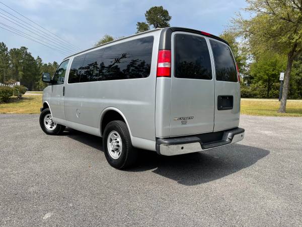 2017 CHEVROLET EXPRESS G2500 LS 2500 3dr Passenger Van - stock 11437 for sale in Conway, SC – photo 6