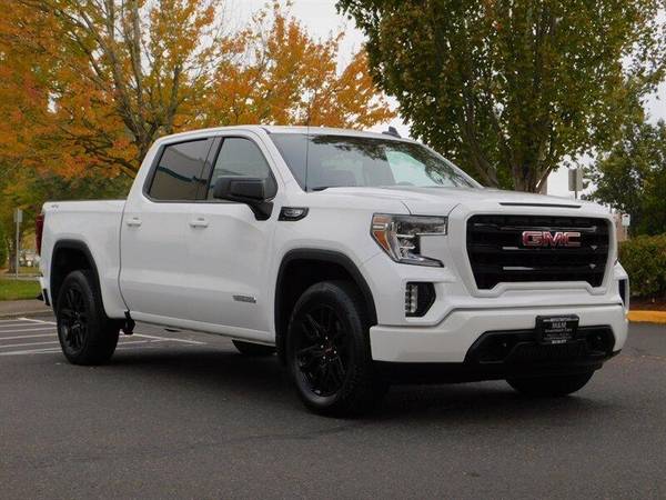 2020 GMC Sierra 1500 Elevation Crew Cab 4X4 / V8 / 1-OWNER /10,000... for sale in Portland, OR – photo 2
