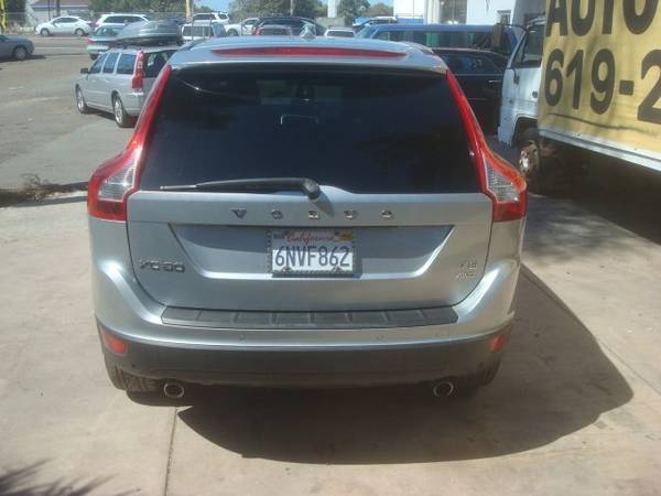 2011 Volvo XC60 Public Auction Opening Bid for sale in Mission Valley, CA – photo 5