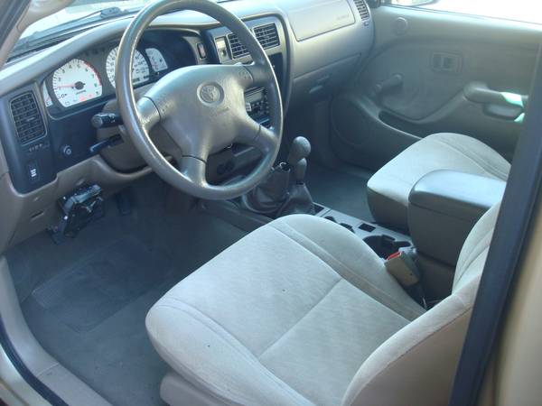 2003 TOYOTA TACOMA 4 CYL 4X4 MANUAL 5 SPEED RARE!! - cars & trucks -... for sale in Los Angeles, CA – photo 9