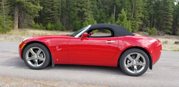 2006 Pontiac Solstice, 4588 miles, As new! - - by for sale in Lakeside, MT – photo 4