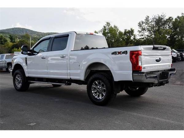 2017 Ford F-250 Super Duty XLT 4x4 4dr Crew Cab 6.8 ft. SB for sale in New Lebanon, NY – photo 5