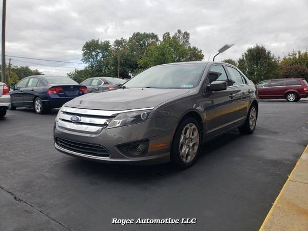 2011 Ford Fusion I4 SE 5-Speed Automatic - cars & trucks - by dealer... for sale in York, PA – photo 5