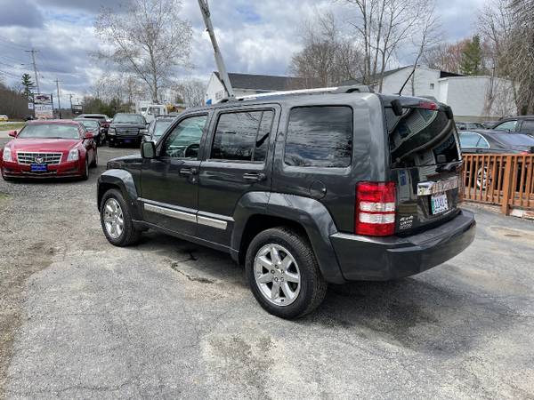 2010 Jeep Liberty 4WD 4dr Limited - - by dealer for sale in North Oxford, MA – photo 5