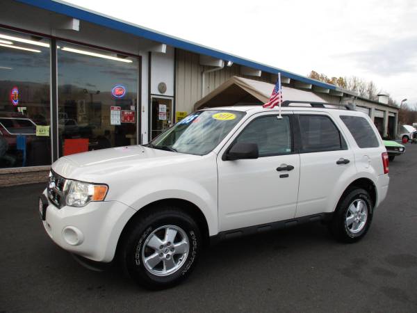 2011 FORD ESCAPE XLT 4X4*149K! - cars & trucks - by dealer - vehicle... for sale in Longview, WA – photo 5