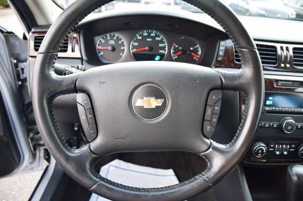 2013 Chevrolet Chevy Impala Lt - - by dealer - vehicle for sale in Burlington, WA – photo 23